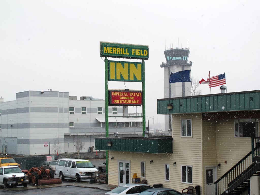 Motel Merrill Field 2*